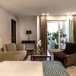 Strandhotel Luv Hotel 4*