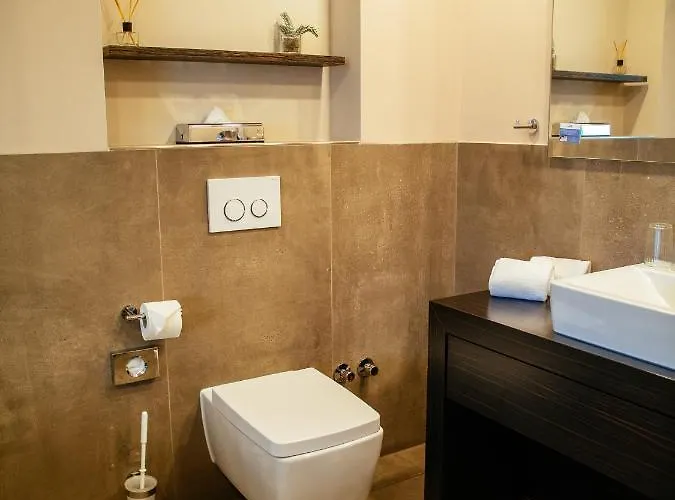 Szálloda Strandhotel Luv