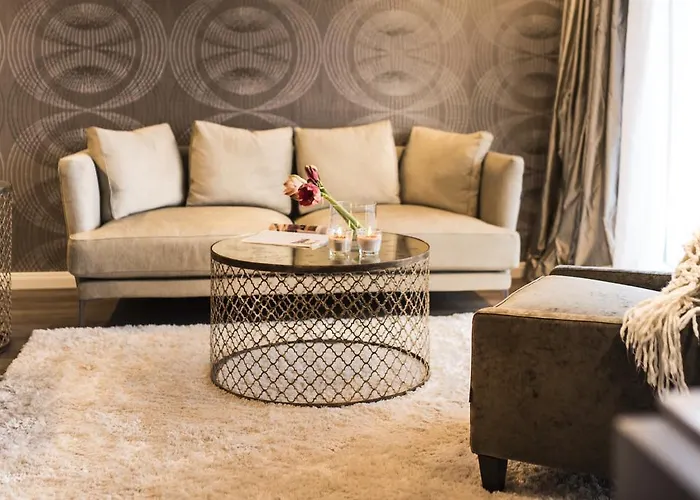 Strandhotel Luv فندق