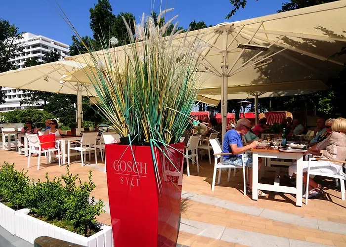 Strandhotel Luv Szálloda 4*