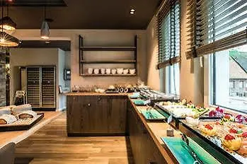 Strandhotel Luv فندق