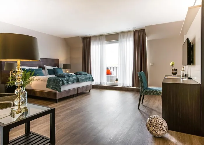 Strandhotel Luv 4* تيميندورفير ستراند