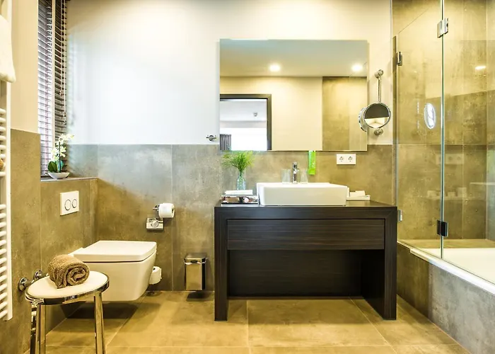 فندق Strandhotel Luv